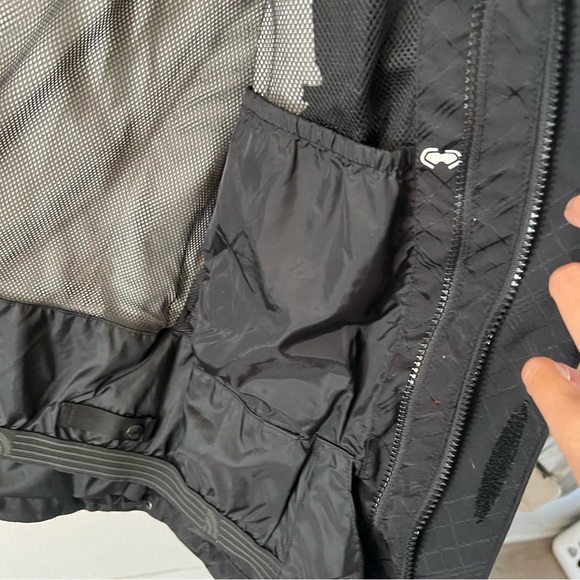 THE NORTH FACE Woman’s Snowboard Jacket Coat Black Pink - Picture 6 of 8